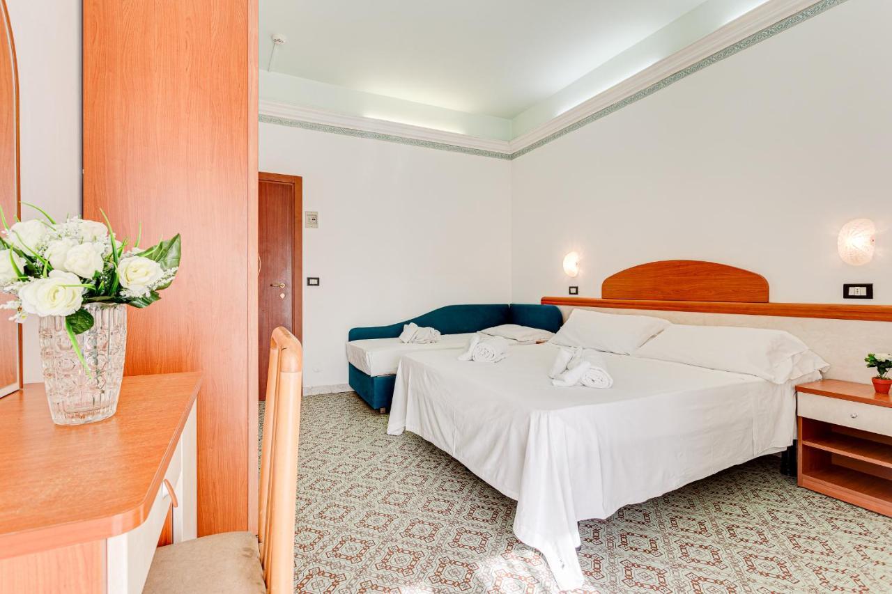 Hotel Augustus غاتيو أ ماري المظهر الخارجي الصورة