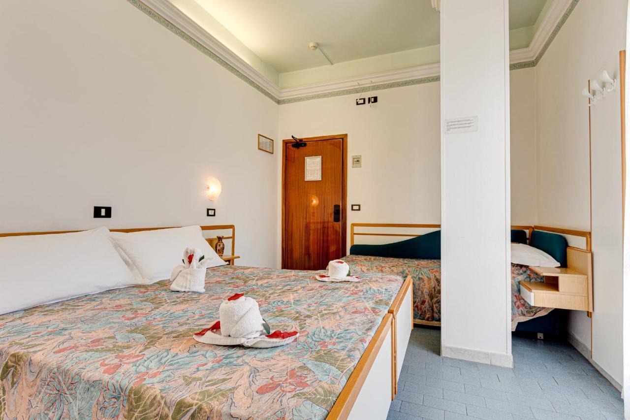 Hotel Augustus غاتيو أ ماري المظهر الخارجي الصورة