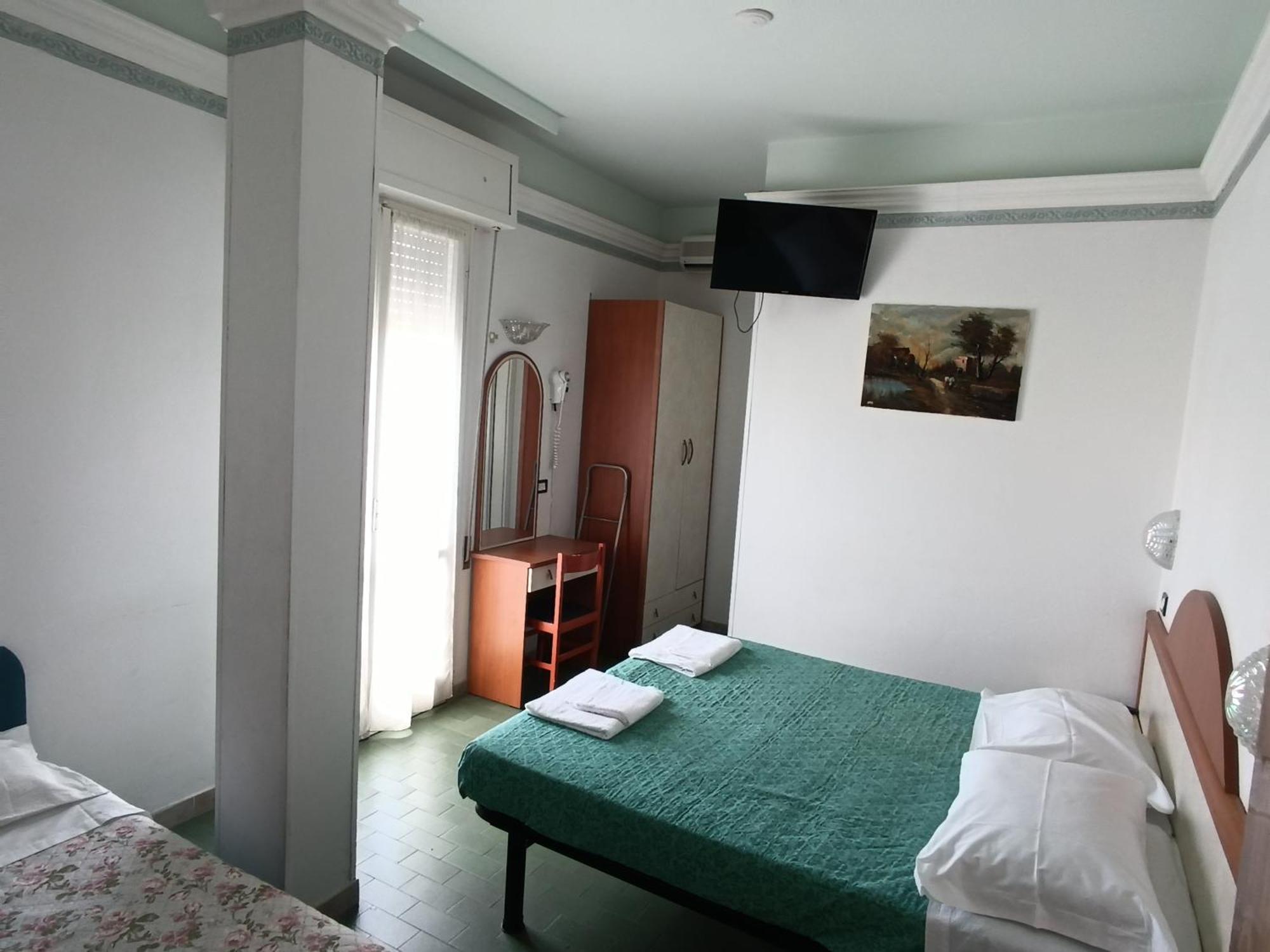 Hotel Augustus غاتيو أ ماري المظهر الخارجي الصورة