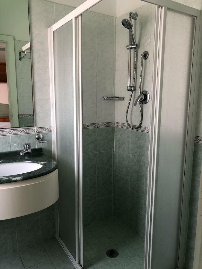Hotel Augustus غاتيو أ ماري المظهر الخارجي الصورة